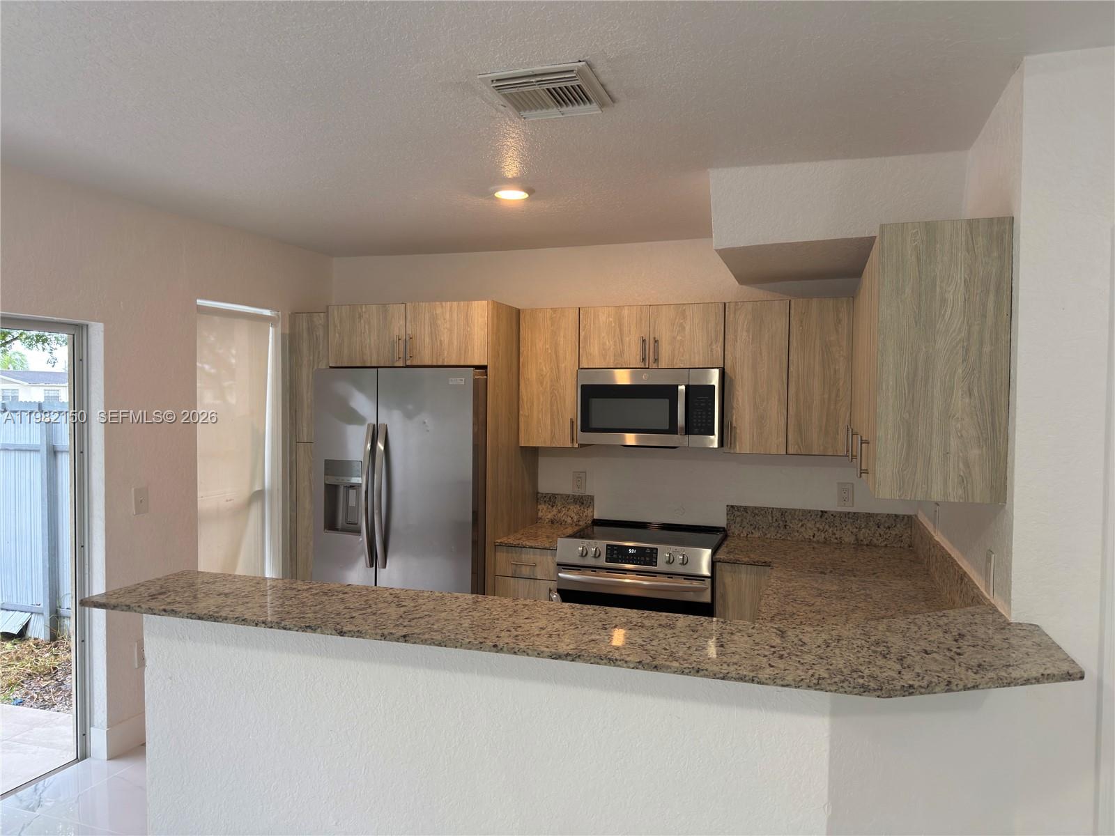 689 NW 6th Street 689, Florida City, FL 33034, Florida City