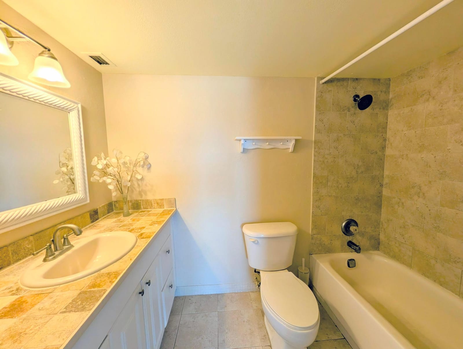 5700 NW 2nd Avenue 509, Boca Raton, FL 33487 photo 9