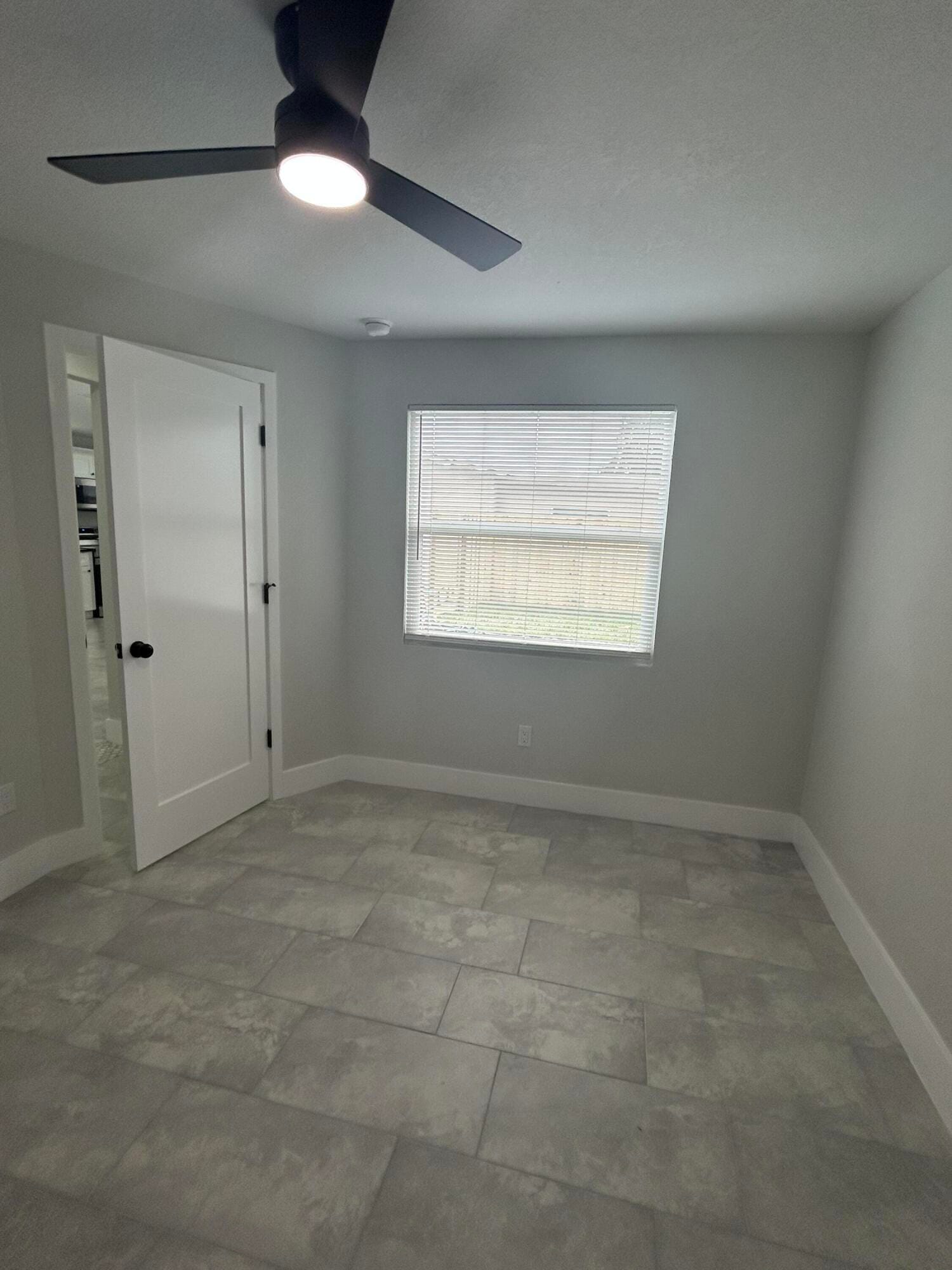 1531 W Avenue H W, Riviera Beach, FL 33404 photo 11