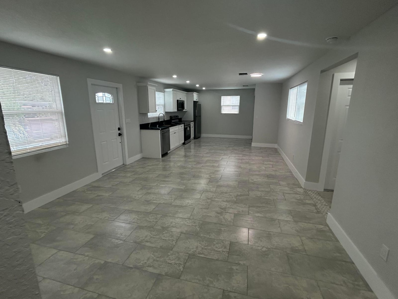 1531 W Avenue H W, Riviera Beach, FL 33404 photo 24