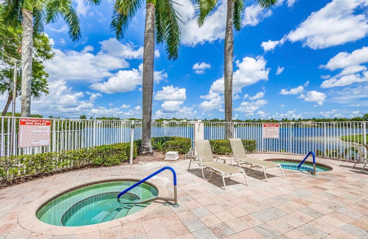 10746 Oak Bend Way, Wellington, FL 33414 photo 29