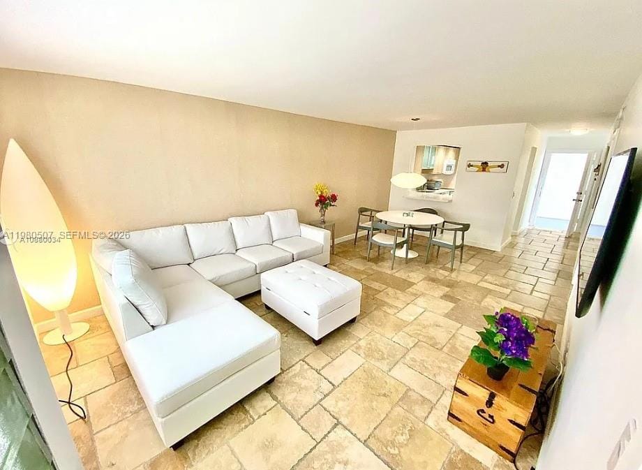 240 Galen Drive 314, Key Biscayne, FL 33149