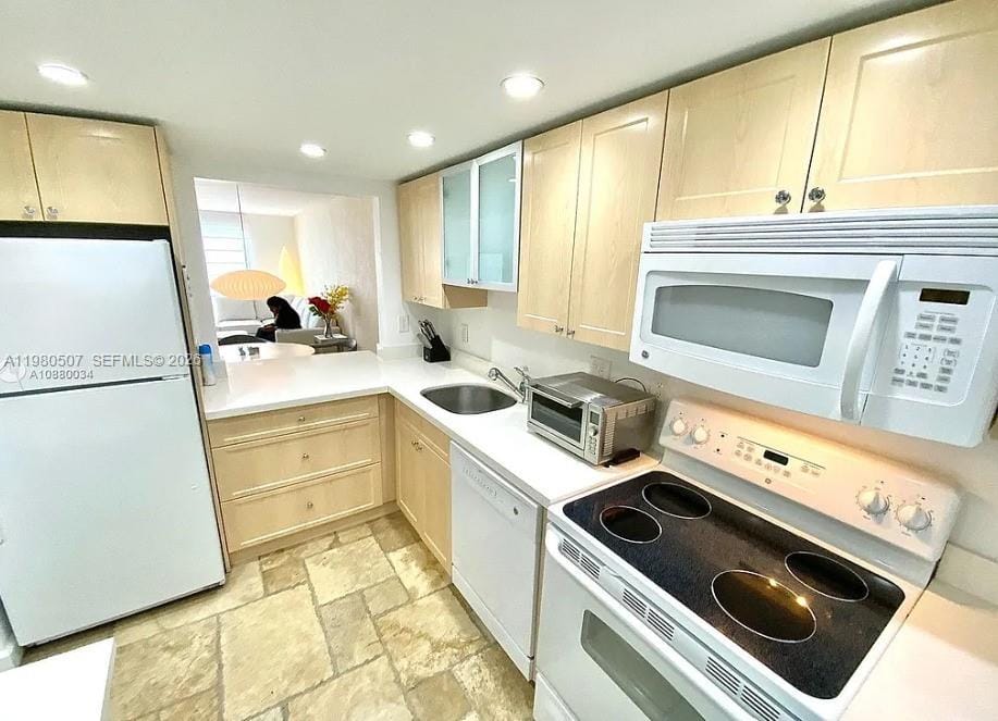 240 Galen Drive 314, Key Biscayne, FL 33149 photo 10