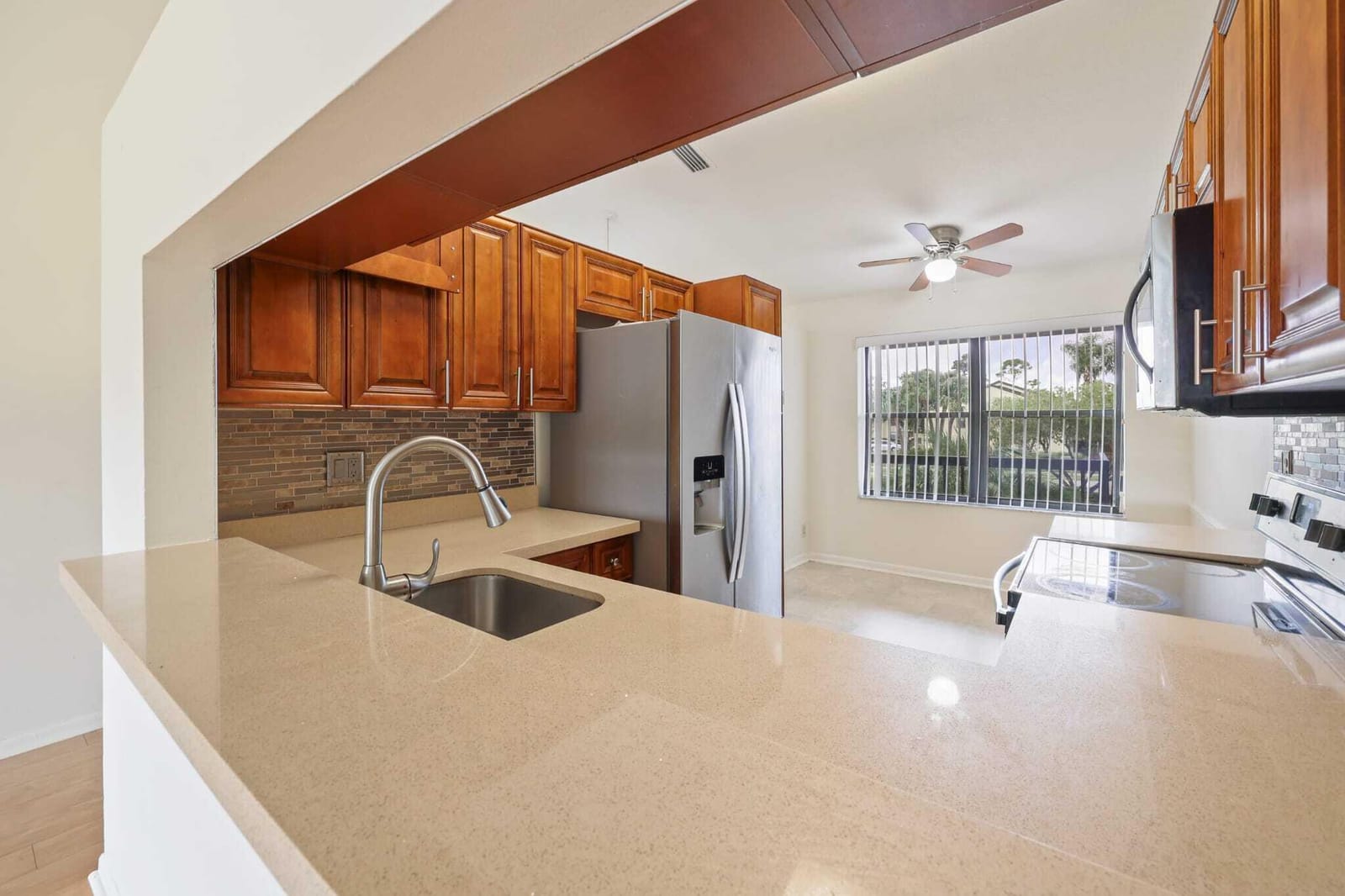4698 Lucerne Lakes Boulevard E 202 — photo 3