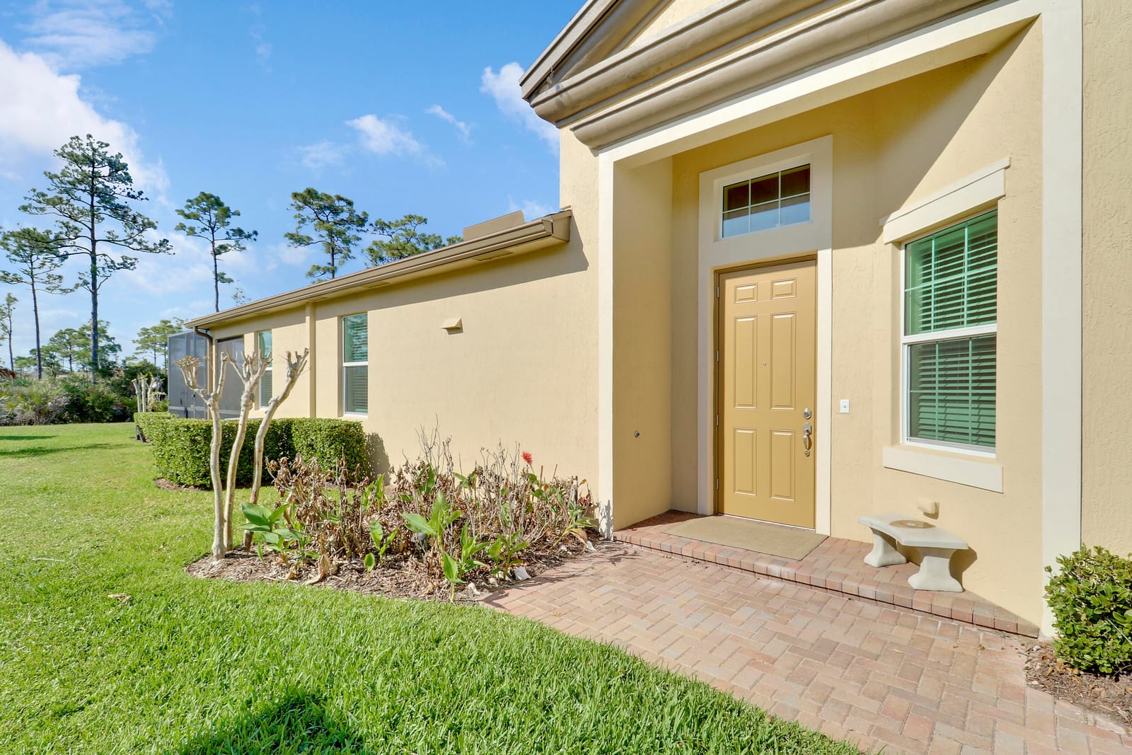 10894 SW Winding Lakes Circle — photo 4