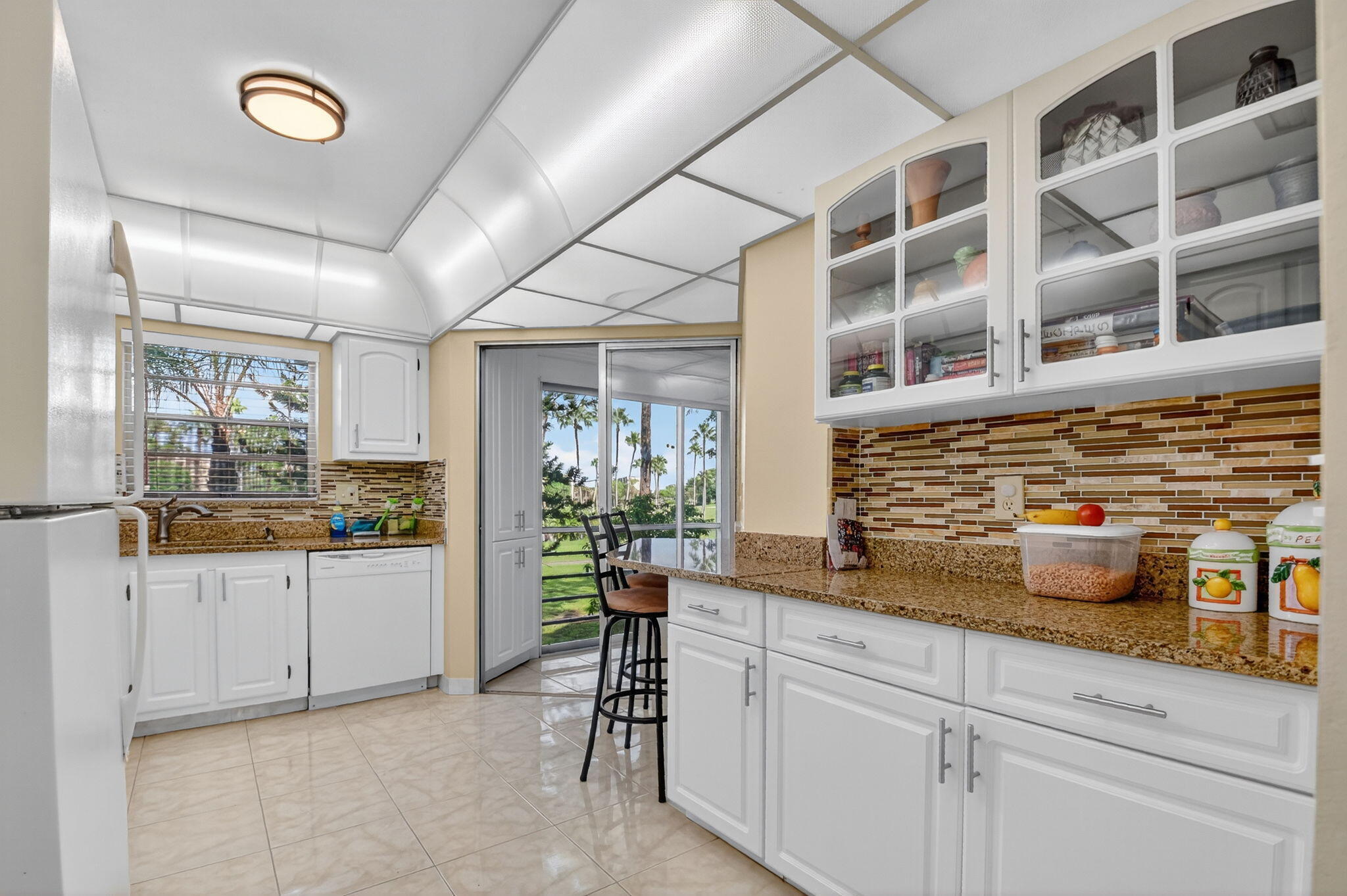3810 Via Poinciana 206, Lake Worth, FL 33467, Lake Worth