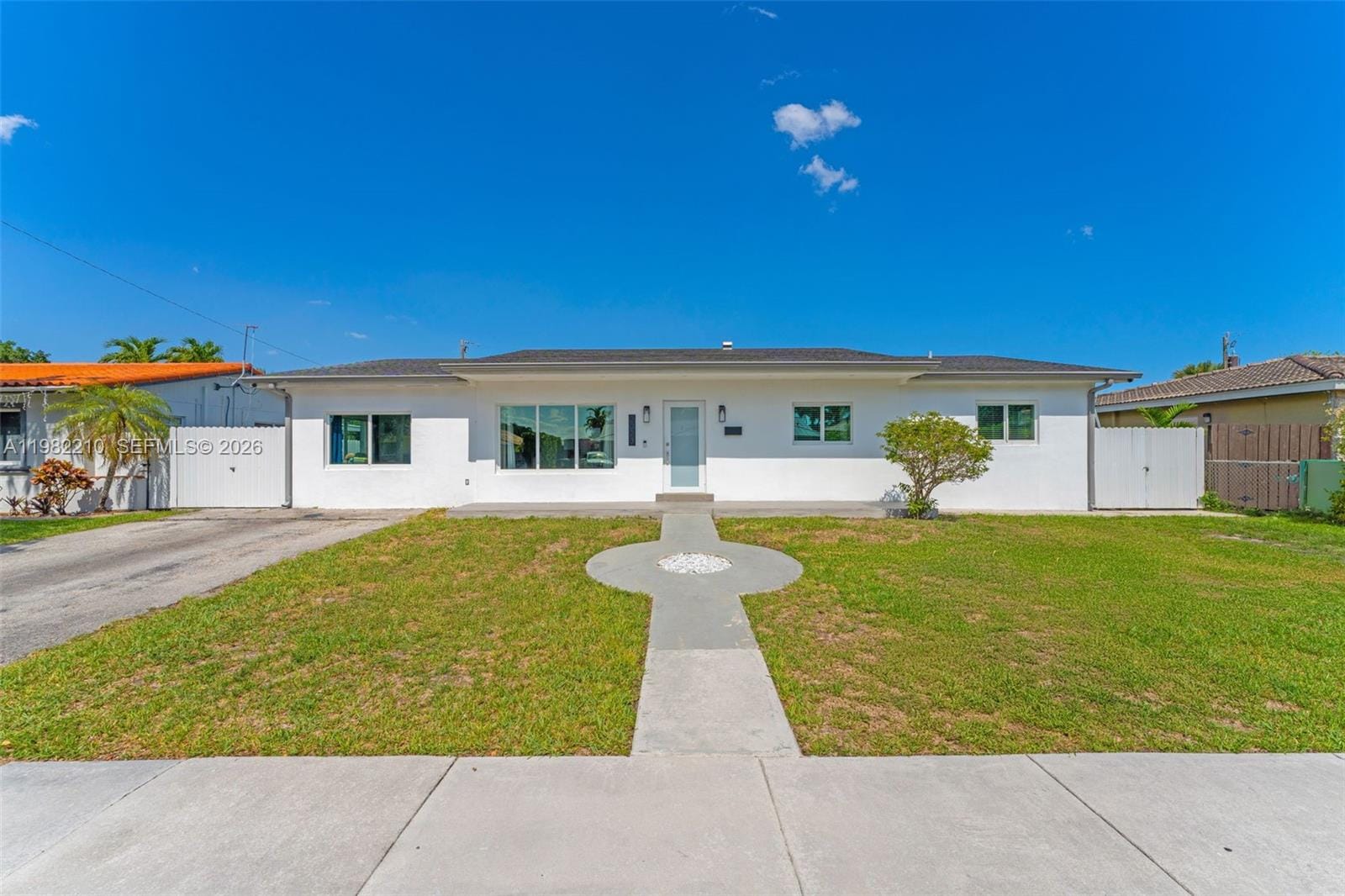 2023 SW 99th Avenue, Miami, FL 33165