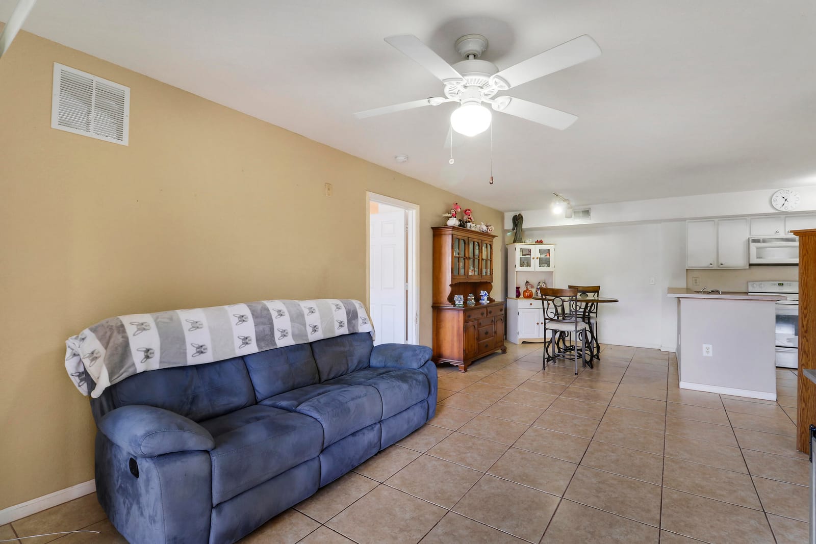 181 SW Palm Drive 103, Port St. Lucie, FL 34986 photo 2