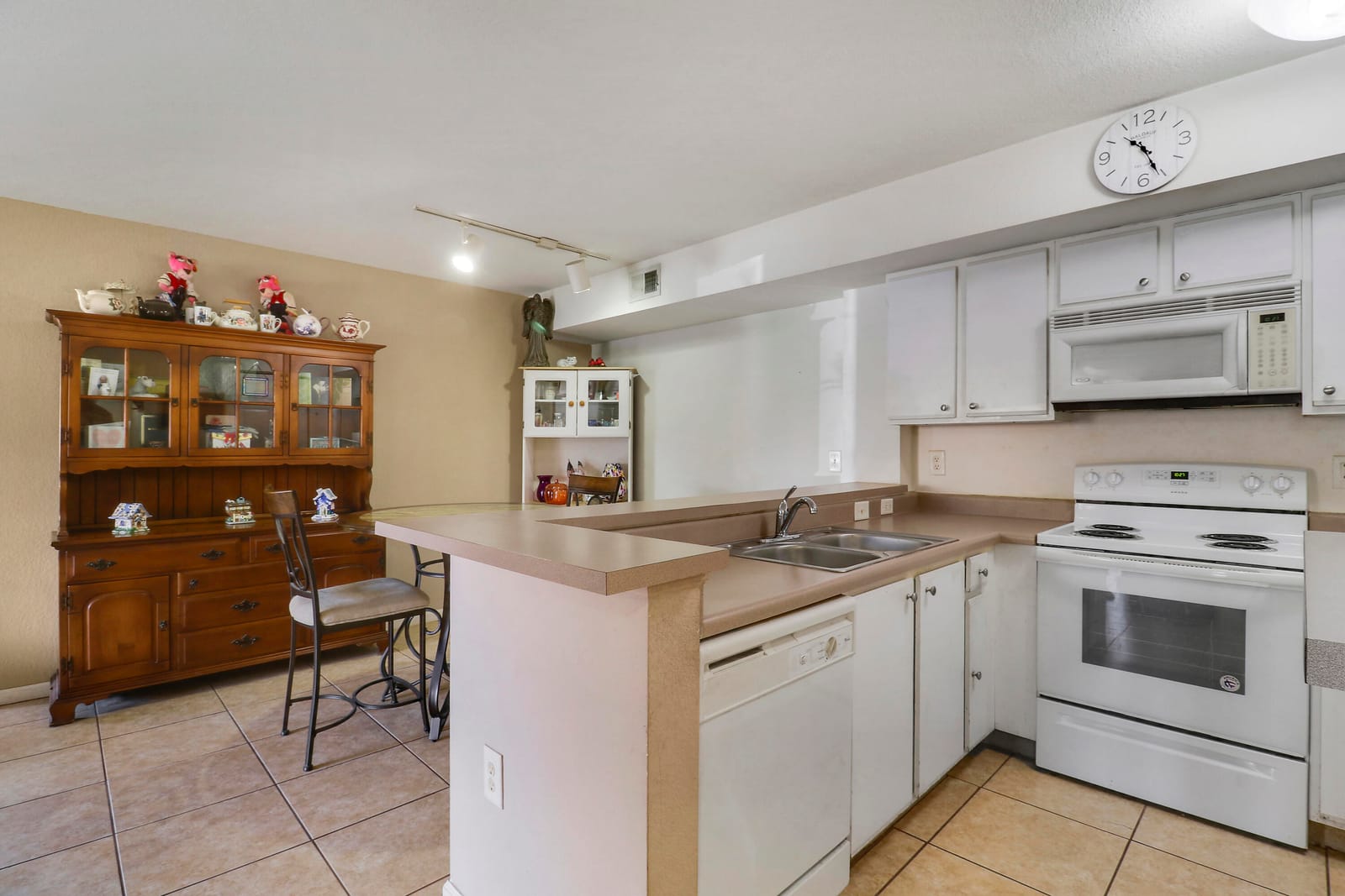 181 SW Palm Drive 103, Port St. Lucie, FL 34986 photo 12