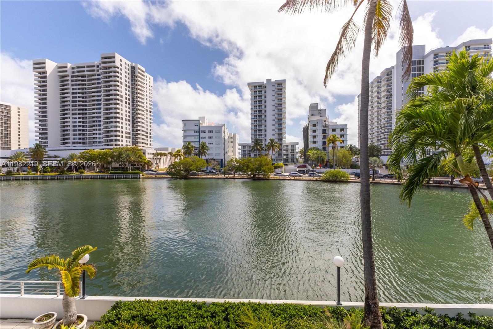 2445 Lake Pancoast Drive J, Miami Beach, FL 33140, Miami Beach
