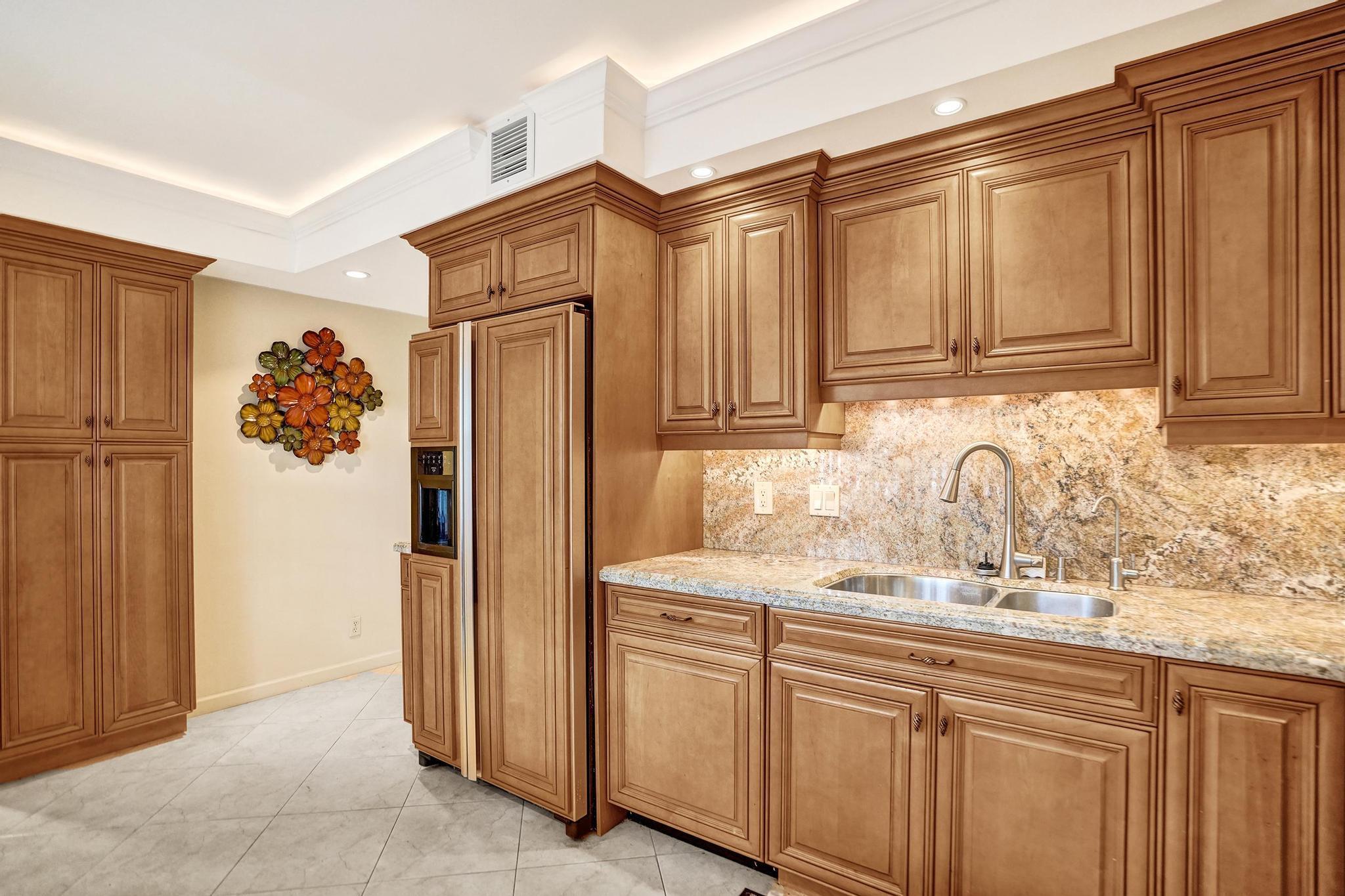 806 Cypress Boulevard 104, Pompano Beach, FL 33069 photo 23
