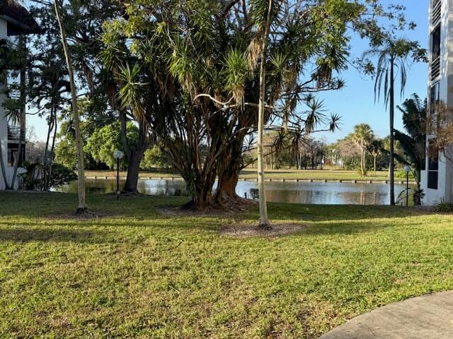 3581 Inverrary Drive Unit 103, Lauderhill, FL 33319