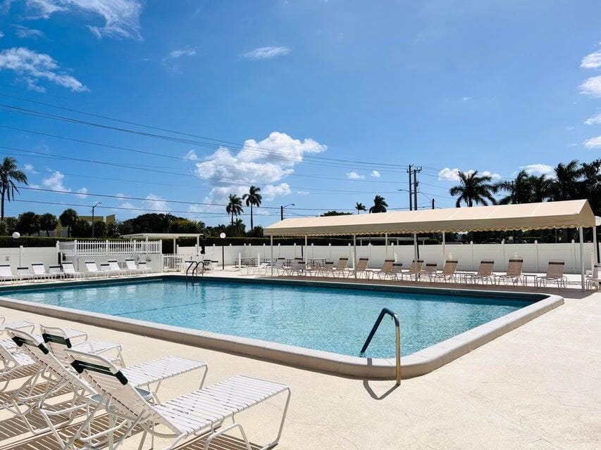 1660 NW 20th Avenue 101, Delray Beach, FL 33445 photo 20