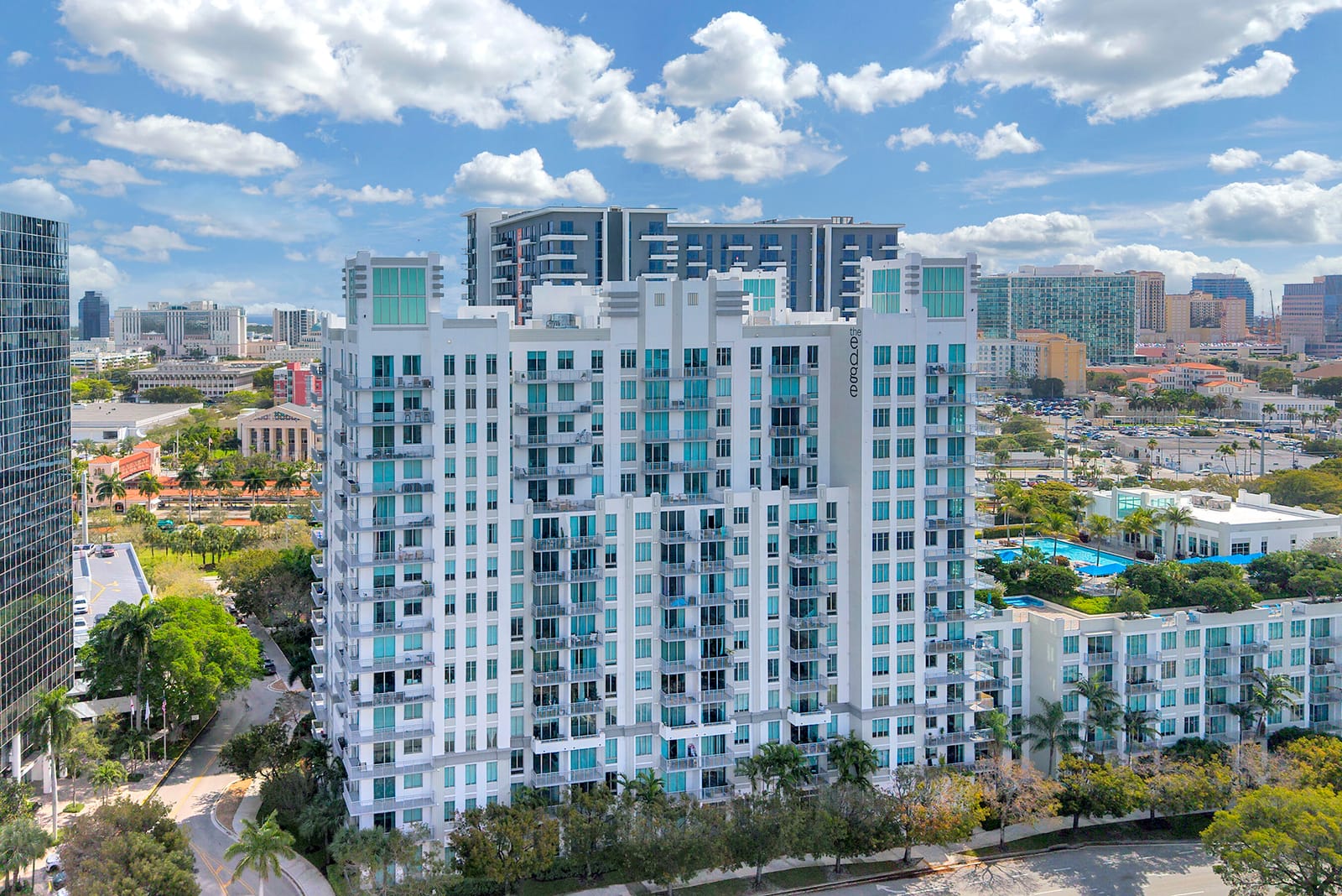 300 S Australian Avenue 502 — photo 1