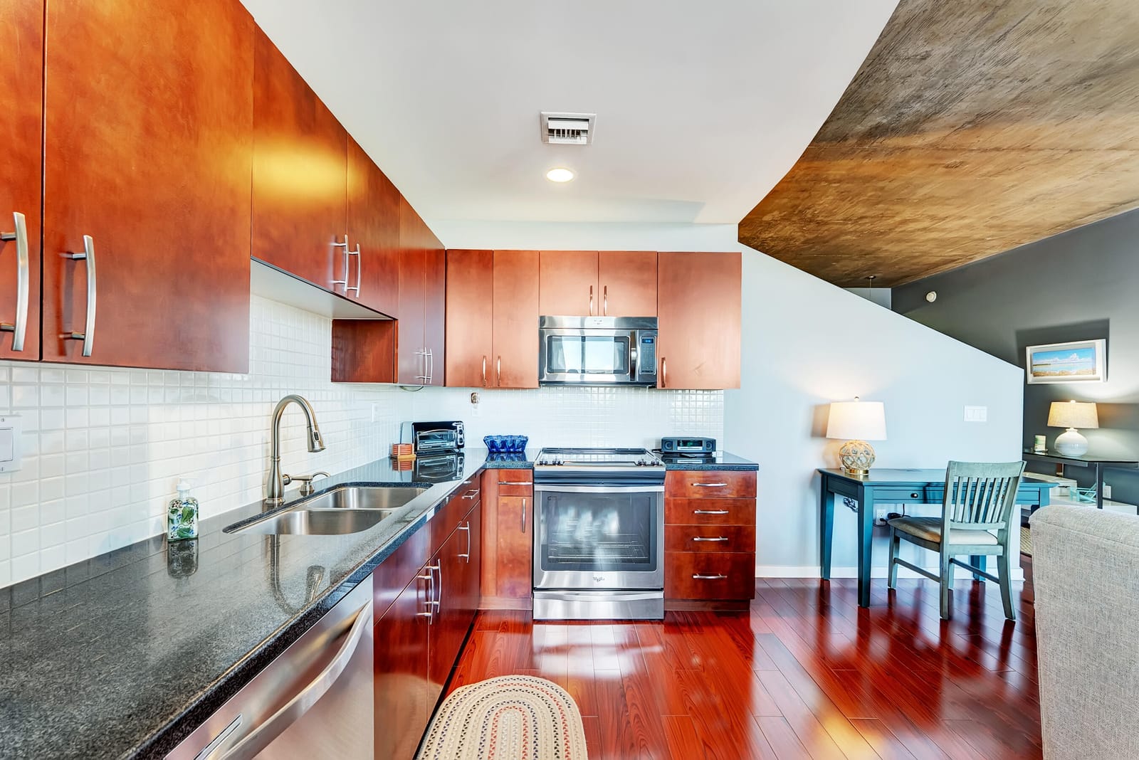 300 S Australian Avenue 502 — photo 6