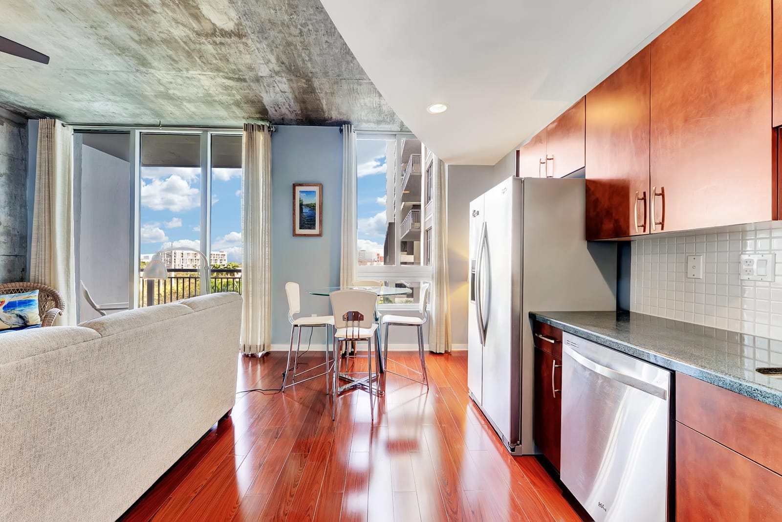 300 S Australian Avenue 502 — photo 9