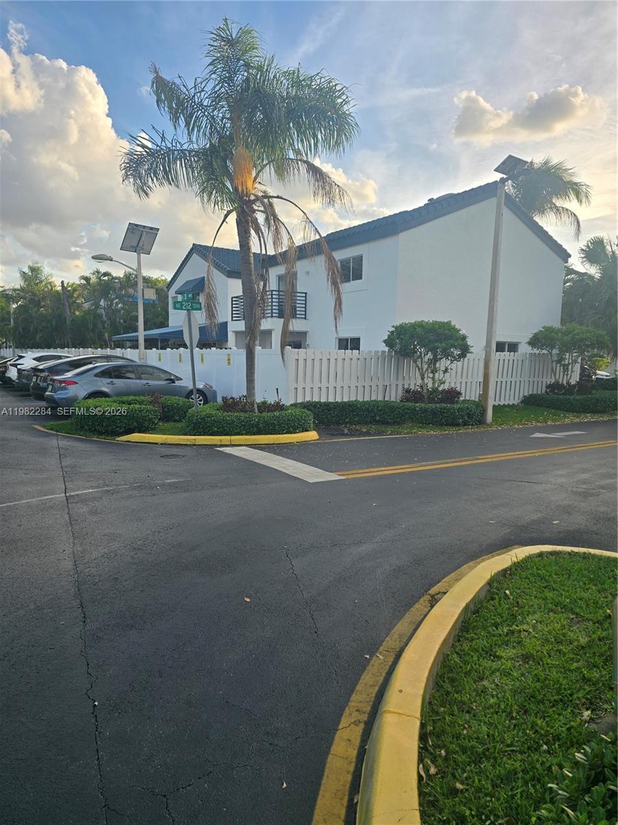 252 NE 212th Terrace, Miami, FL 33179, Miami