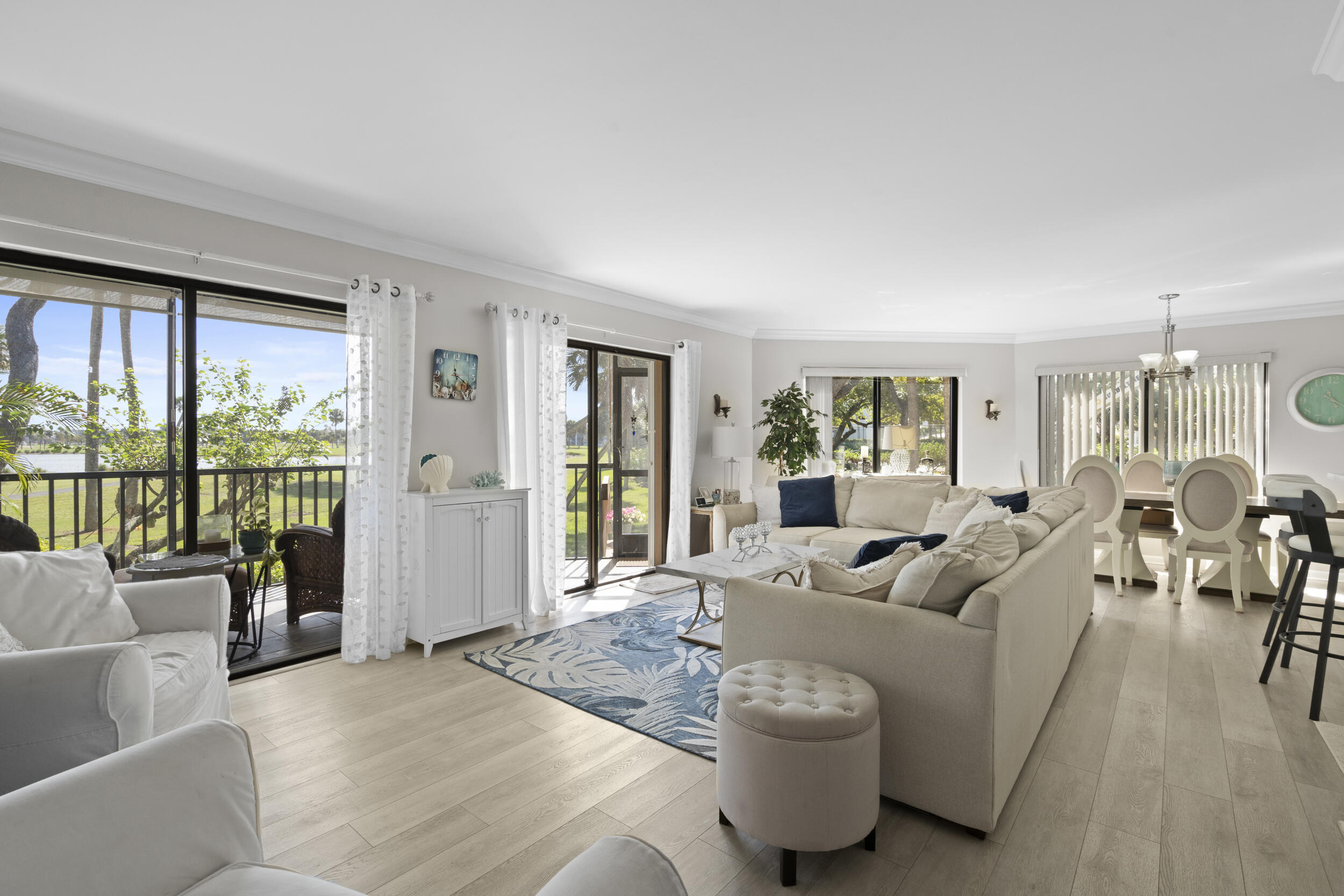 233 NE Edgewater Drive 104, Hutchinson Island, FL 34996, Hutchinson Island