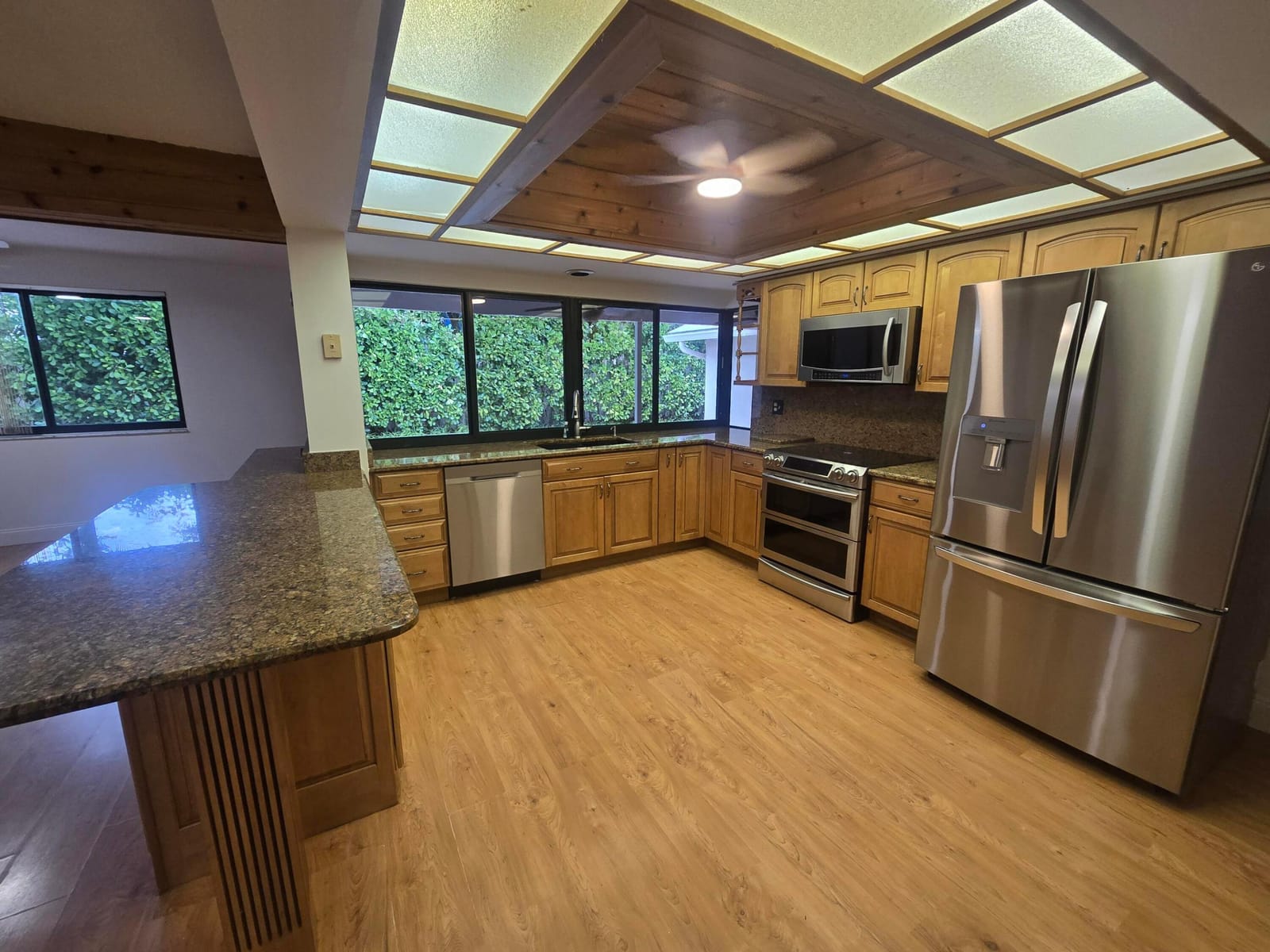 10207 NW 7th Court — photo 9