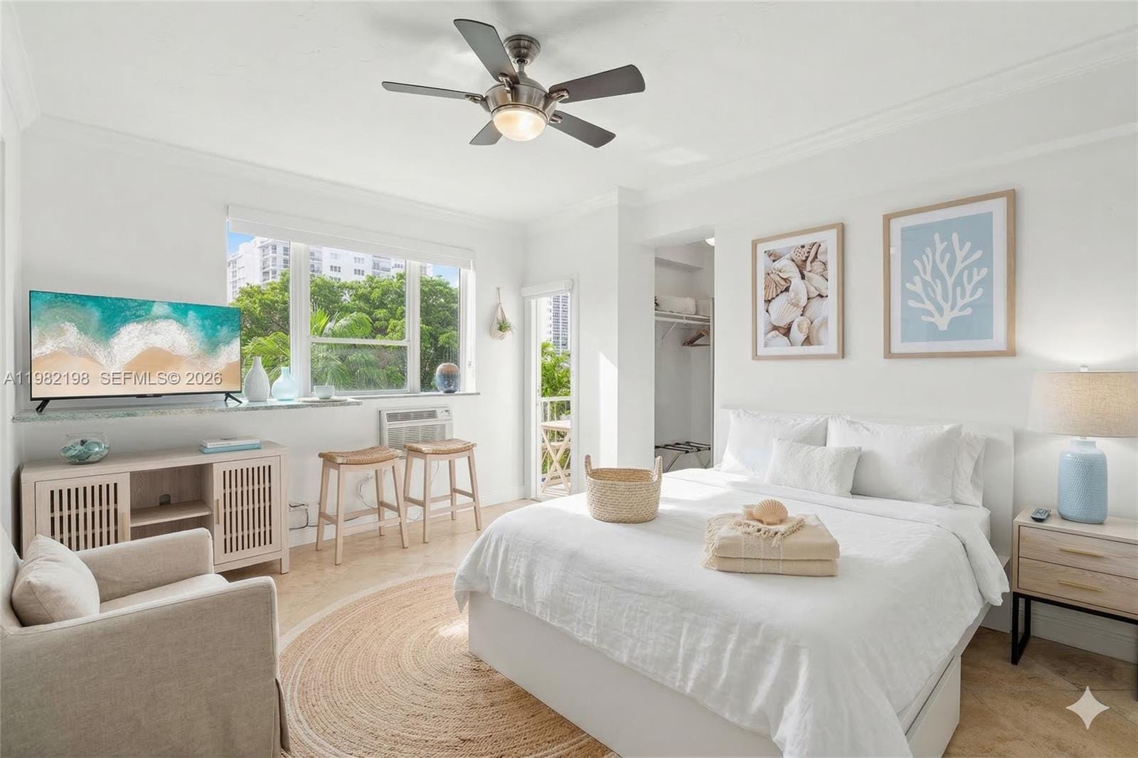 255 W 24th Street 501, Miami Beach, FL 33140 photo 1