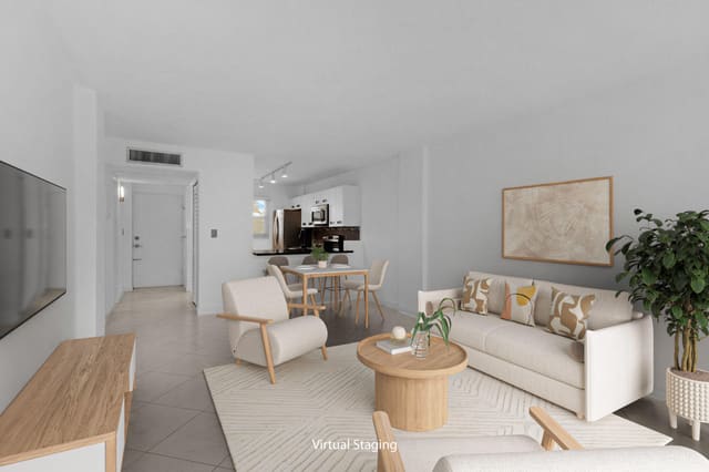 113 Royal Pk Drive 3d, sold in Royal Park Condo, Oakland Park, FL