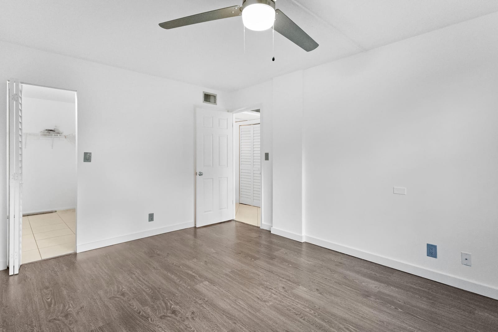 113 Royal Pk Drive 3d, Oakland Park, FL 33309 photo 27