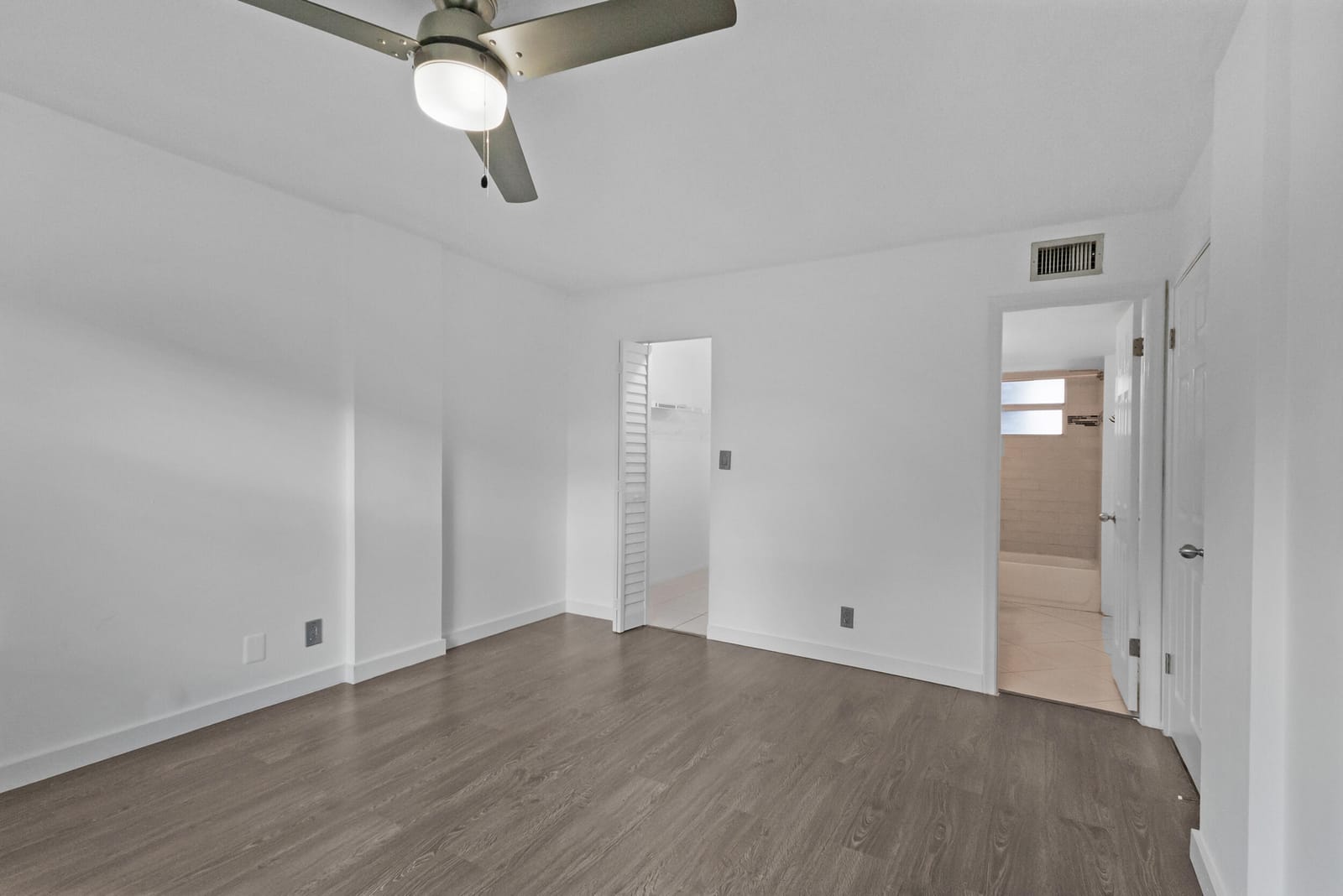 113 Royal Pk Drive 3d, Oakland Park, FL 33309 photo 29