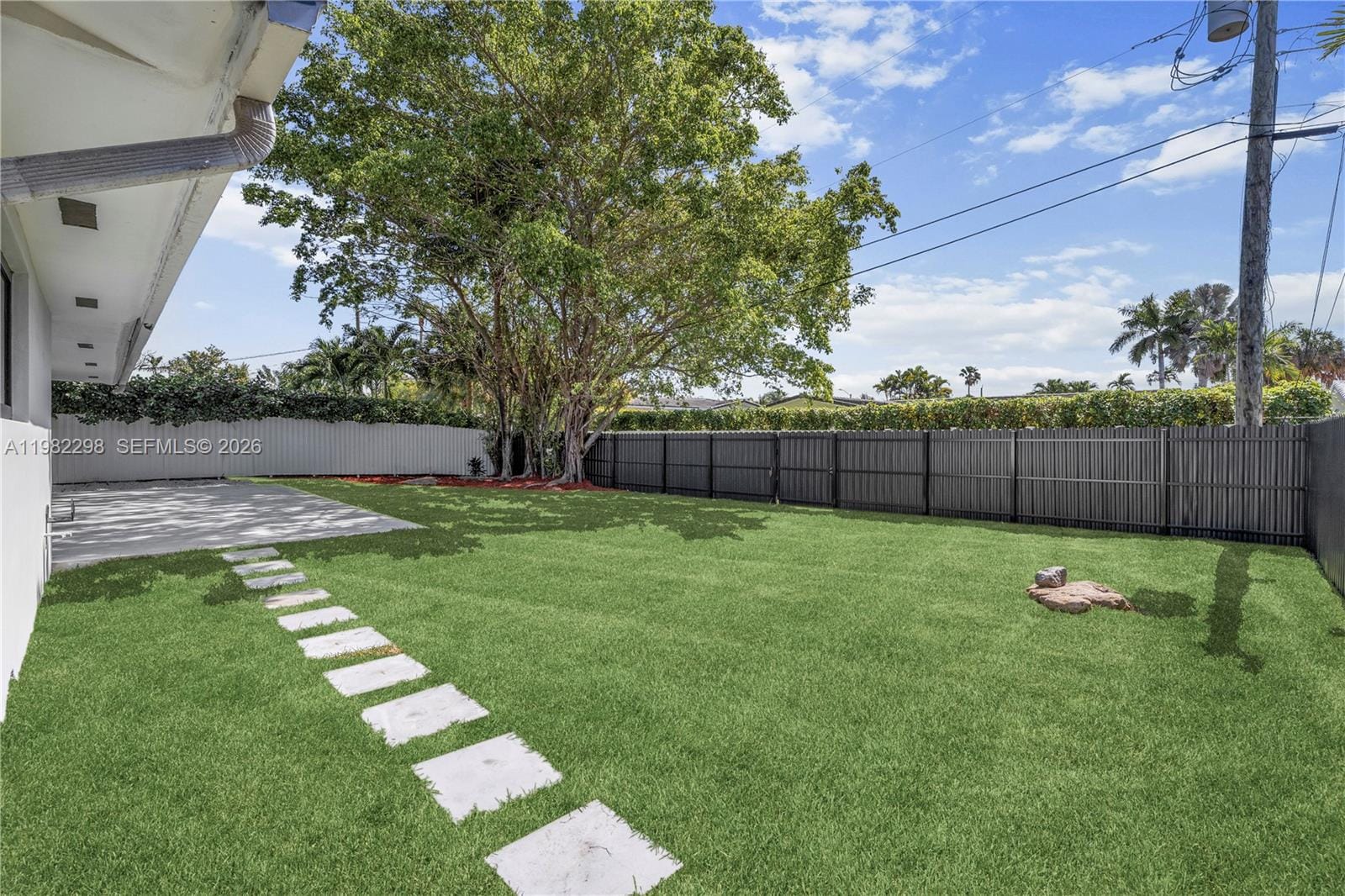 11660 Canal Drive, North Miami, FL 33181 photo 6