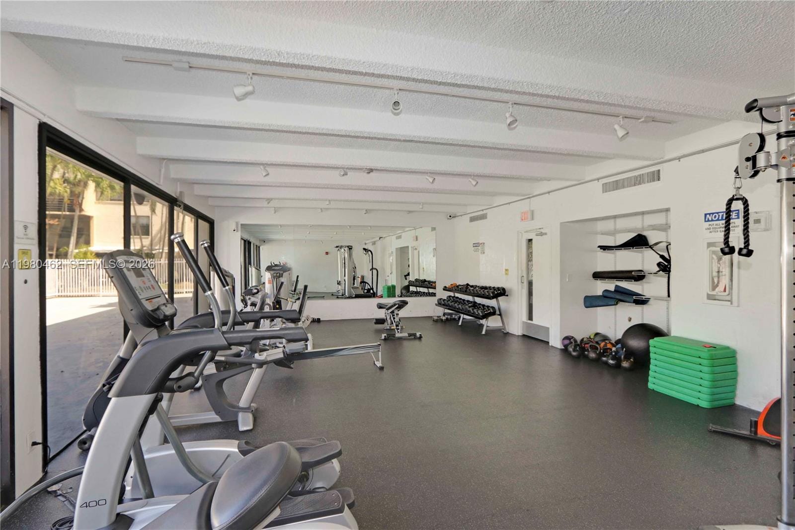 20381 NE 30th Avenue 220, Aventura, FL 33180 photo 28