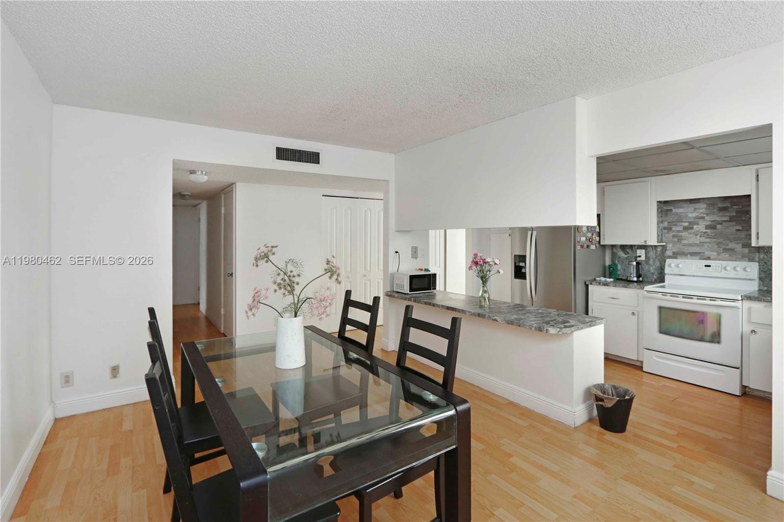 20381 NE 30th Avenue 220, Aventura, FL 33180 photo 6