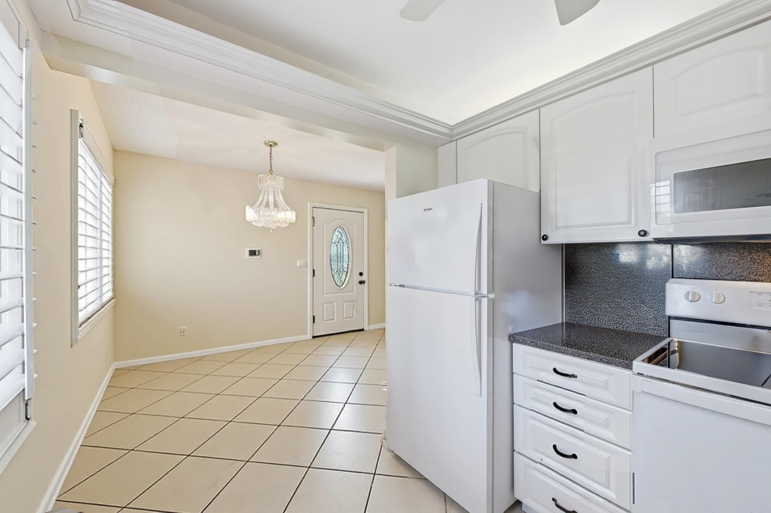 406 Saxony I, Delray Beach, FL 33446 photo 18