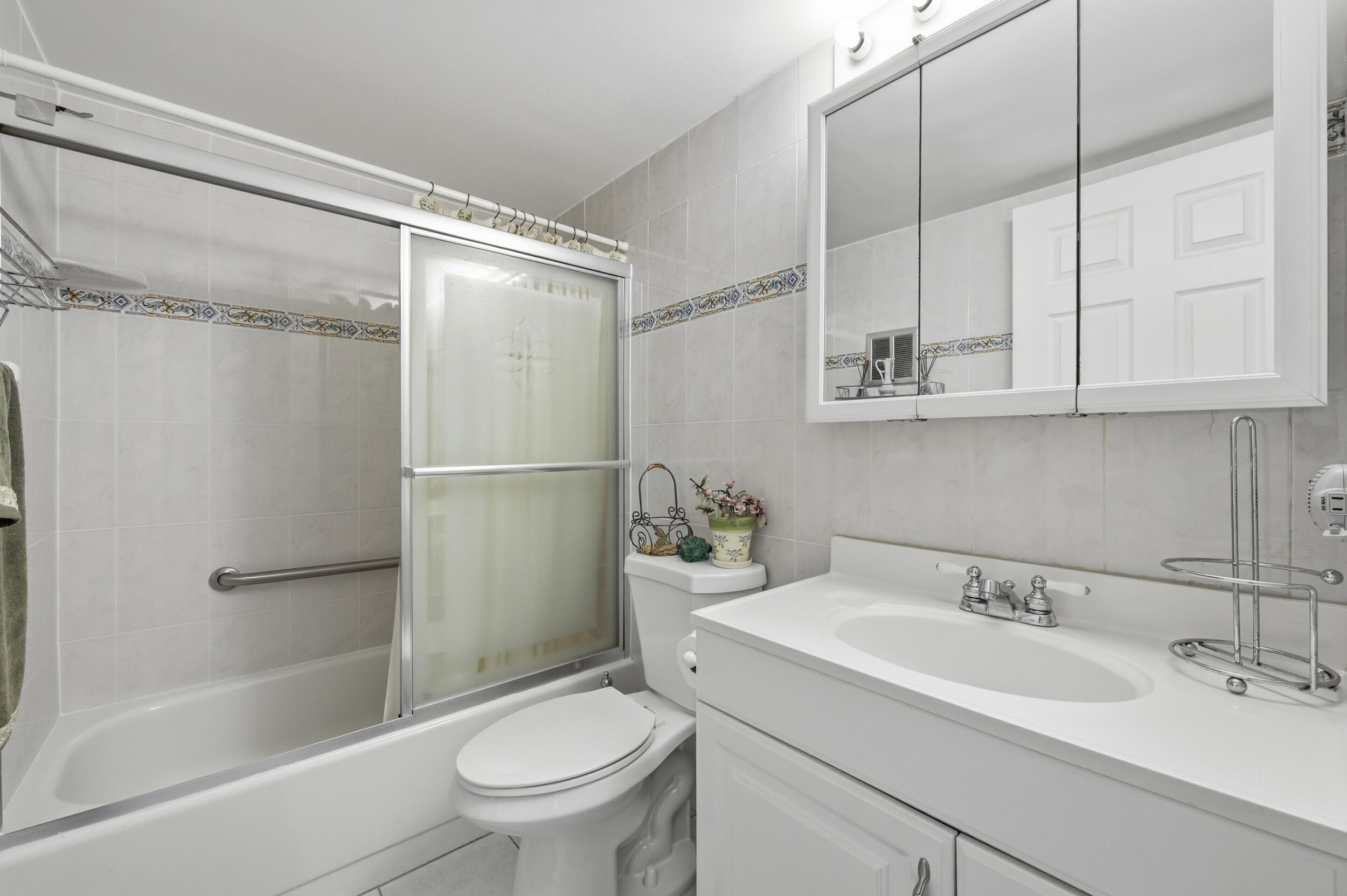 406 Saxony I, Delray Beach, FL 33446 photo 20