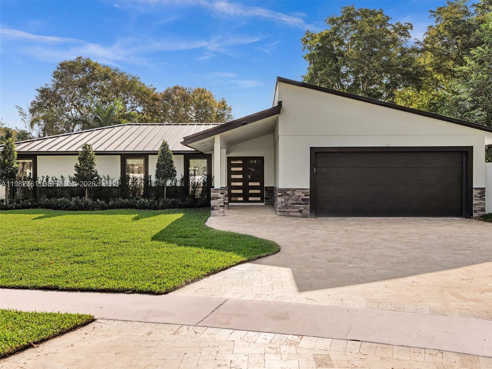 1501 NW 109th Terrace, Pembroke Pines, FL 33026