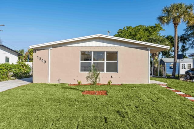 1349 9th Street, sold in Roosevelt Estates, West Palm Beach, FL