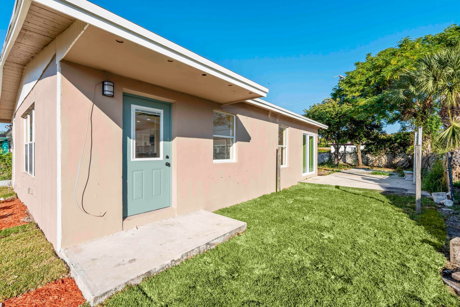 1349 9th Street, West Palm Beach, FL 33401 photo 3