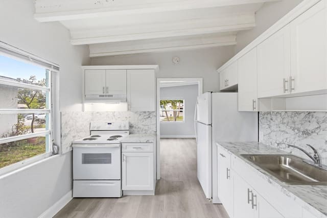 726 NW 15th Terrace, sold in Carver Park, Fort Lauderdale, FL