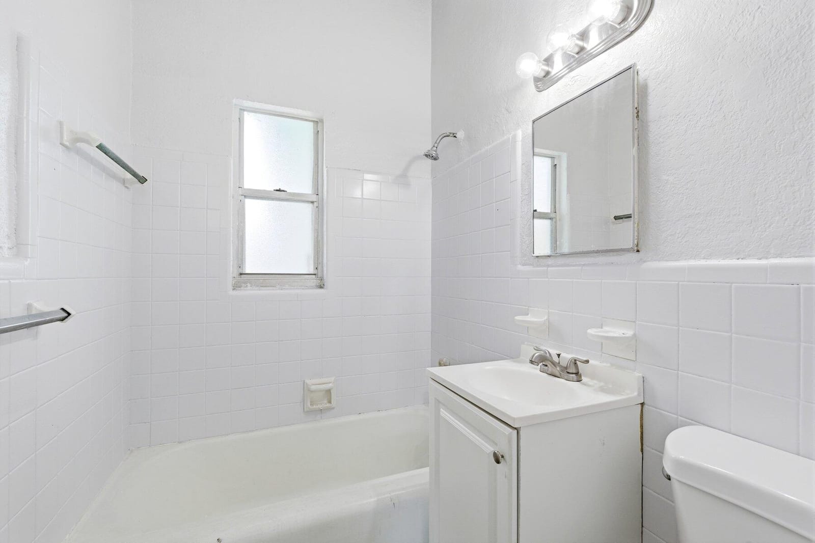 726 NW 15th Terrace, Fort Lauderdale, FL 33311 photo 12