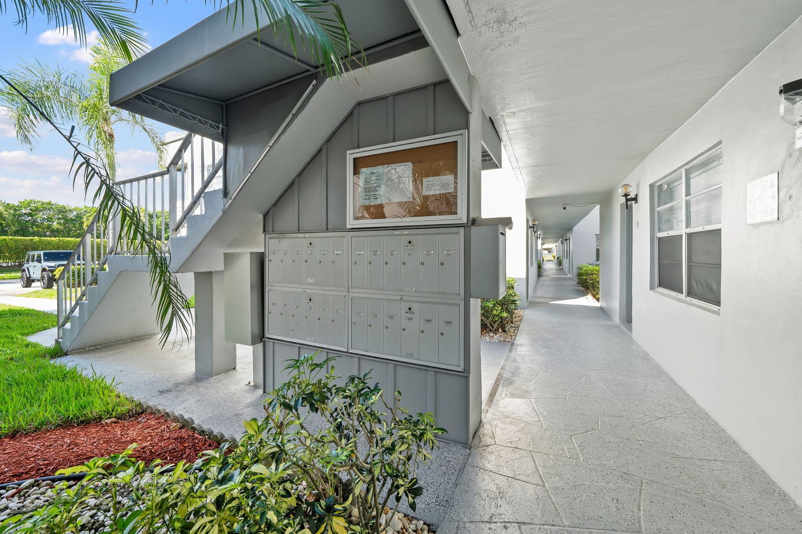 932 Flanders T, Delray Beach, FL 33484 photo 20