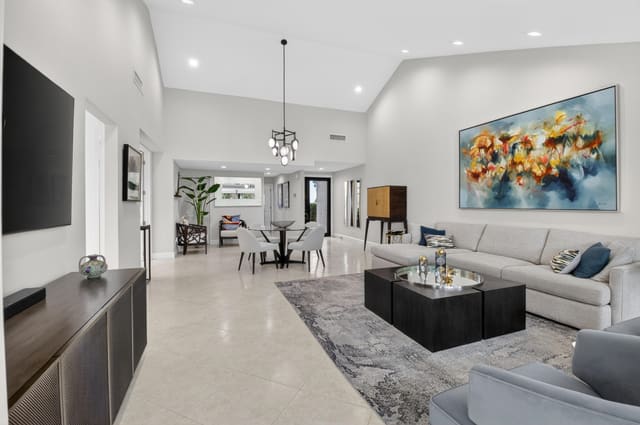 19560 Sawgrass Drive 2203, sold in Peppertree, Boca Raton, FL