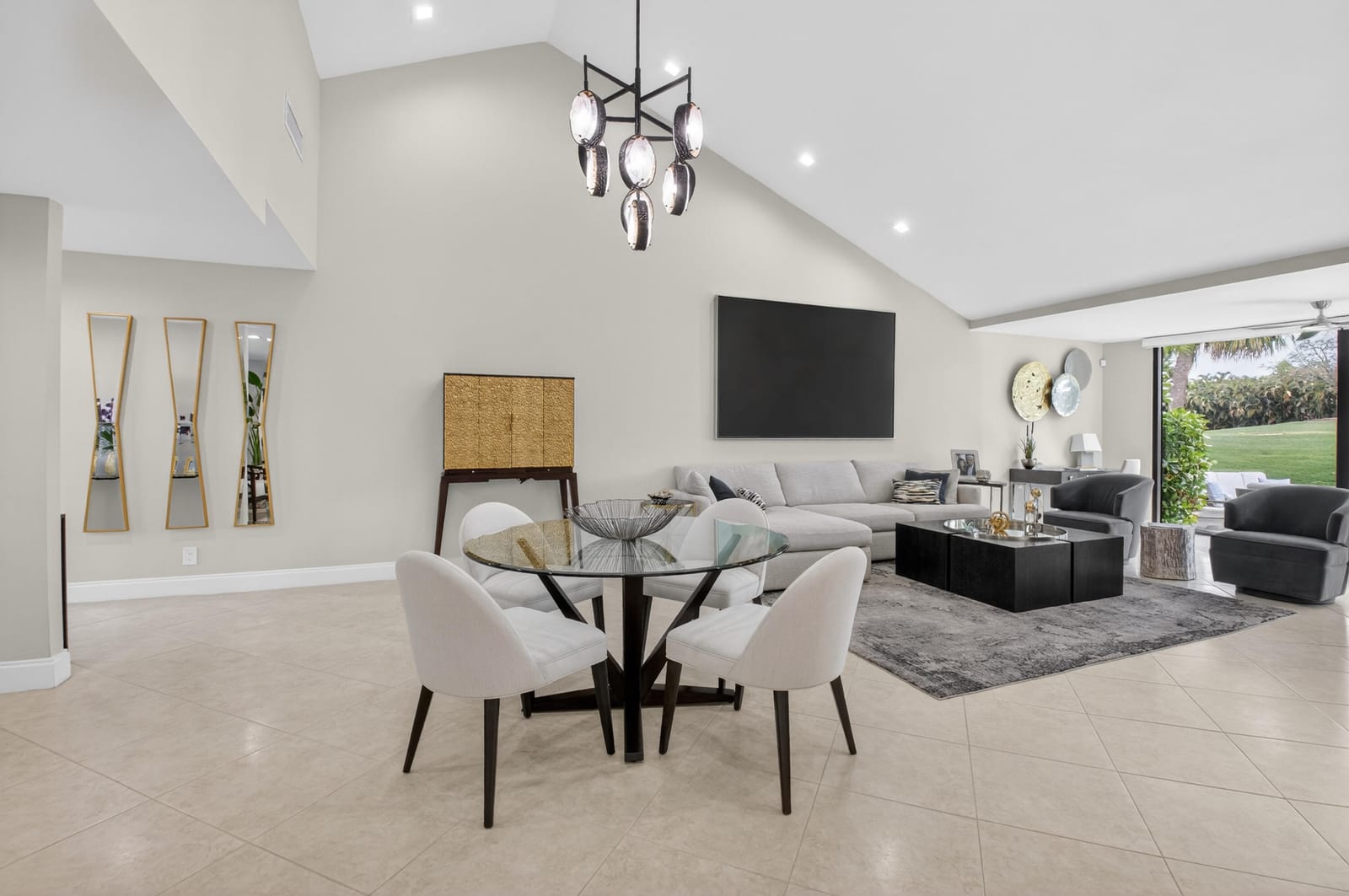 19560 Sawgrass Drive 2203 — photo 4