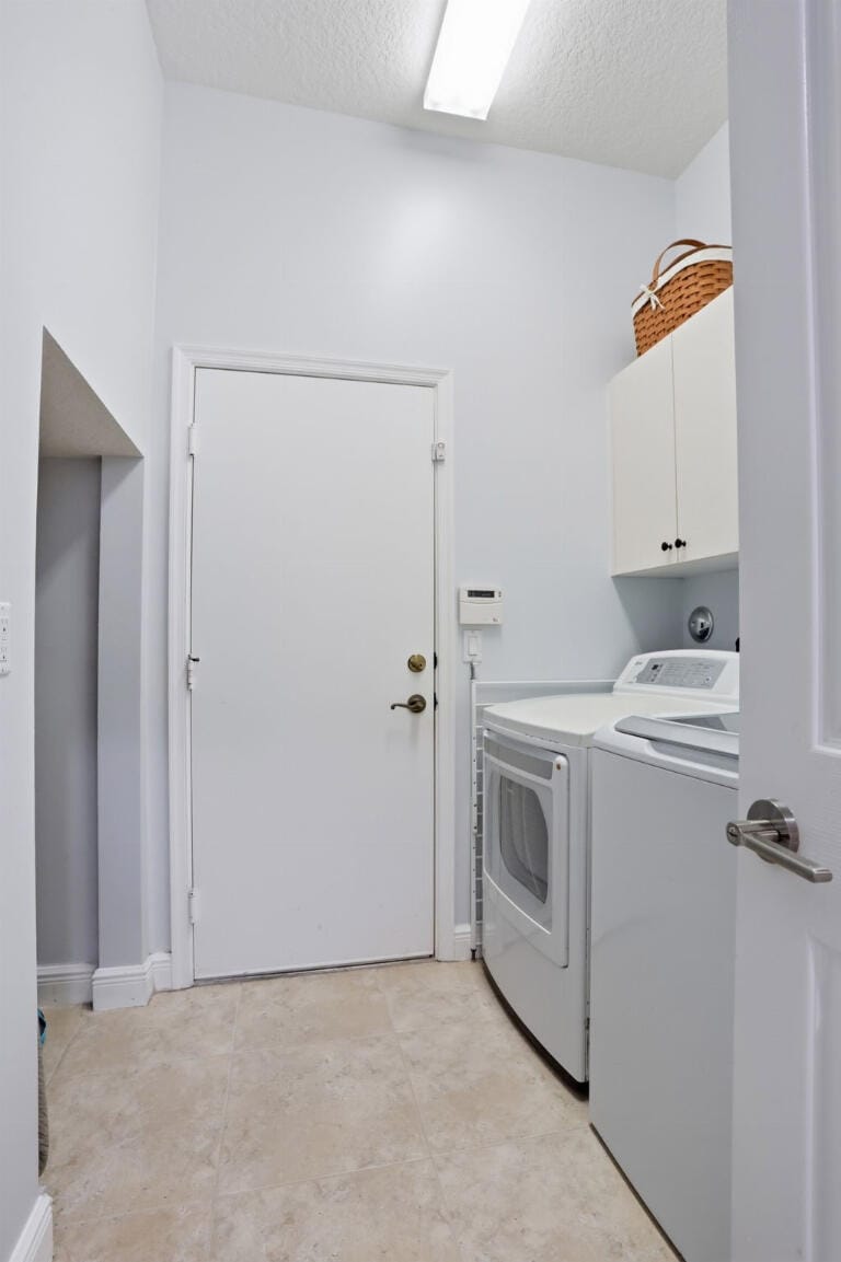7384 Moneta Street, Lake Worth, FL 33467 photo 13