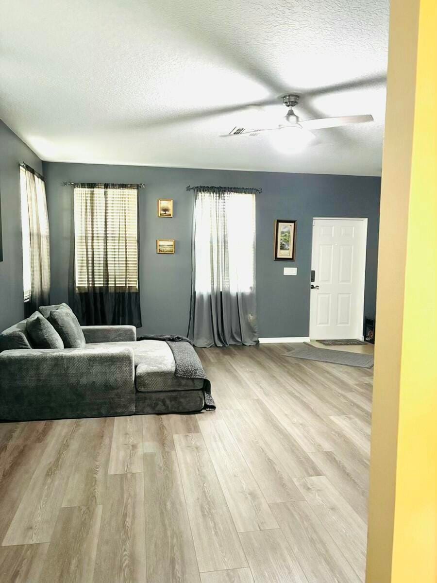 2104 SE Eatonville Drive — photo 2