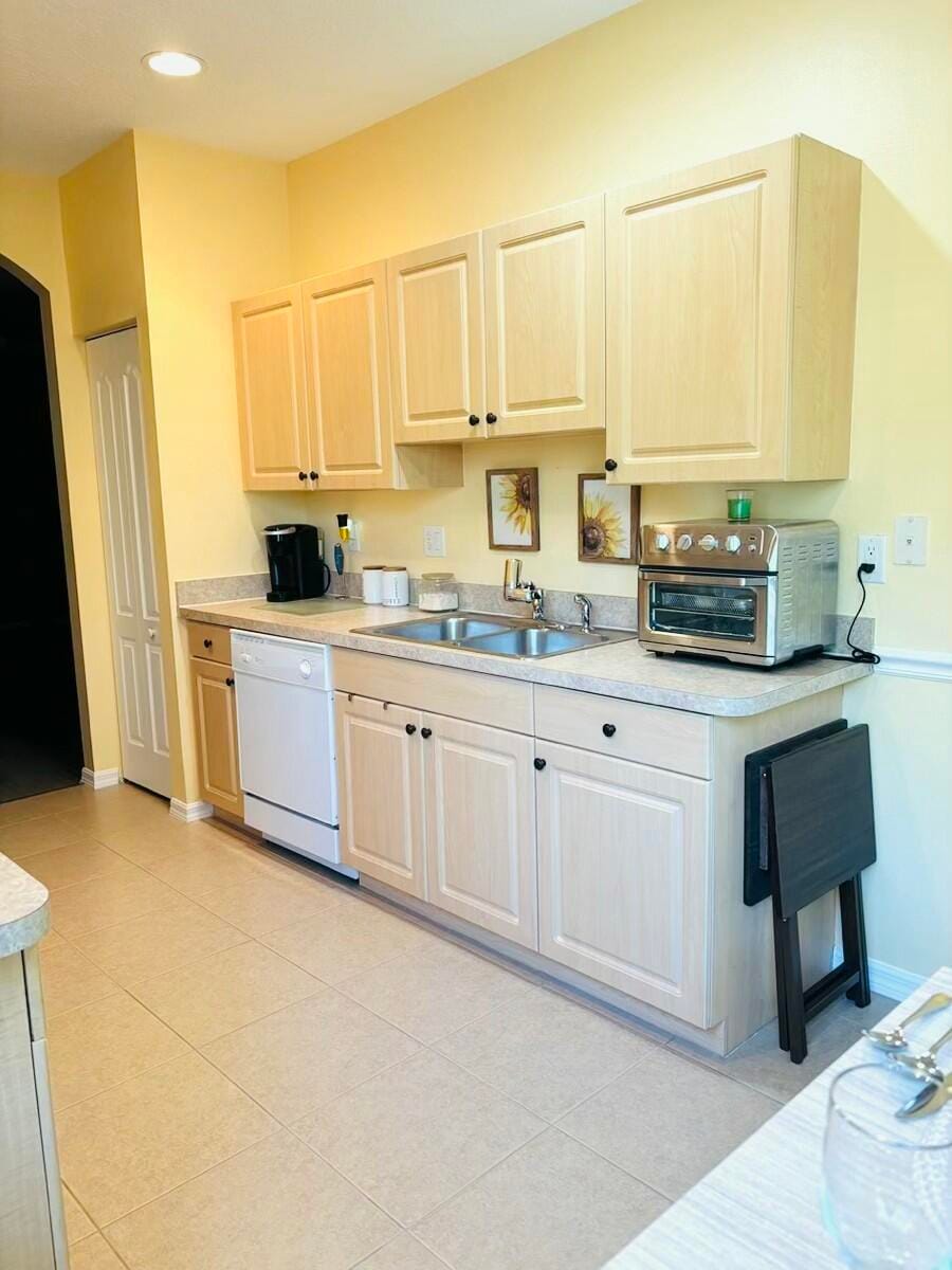 2104 SE Eatonville Drive — photo 4
