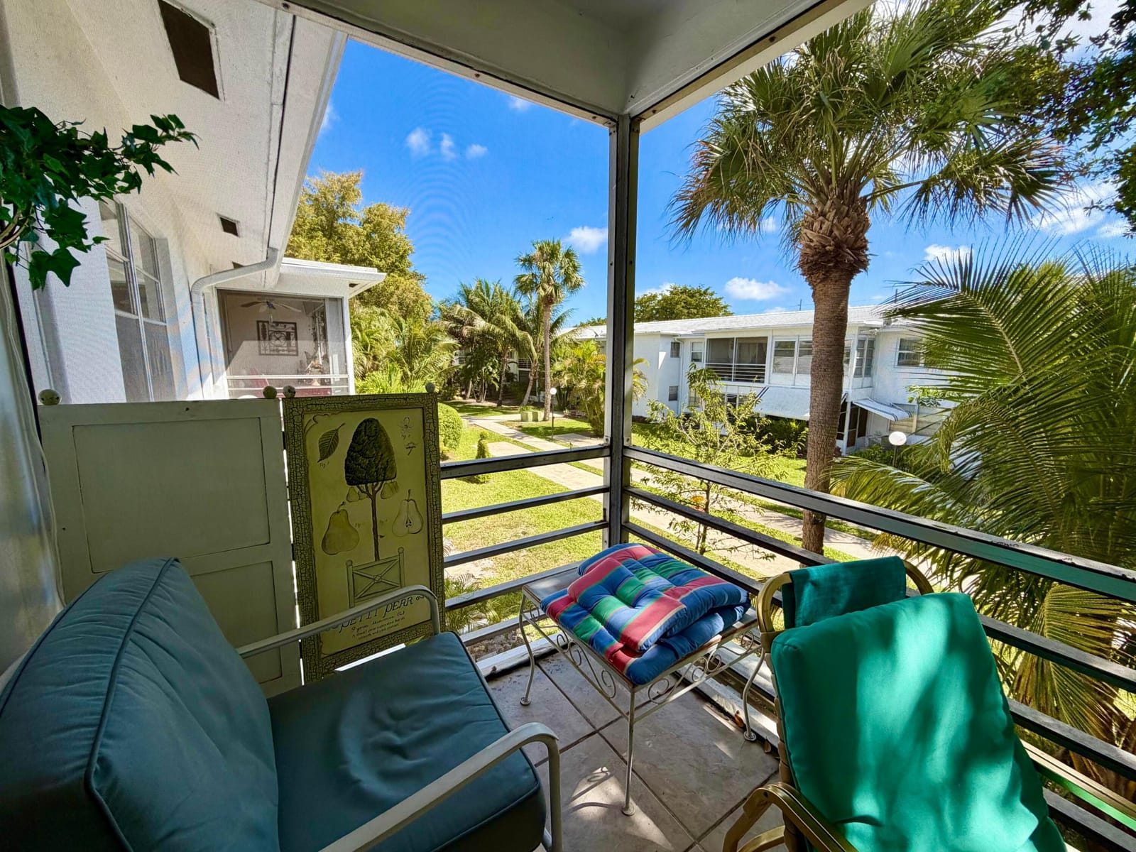 2551 W Golf Boulevard 204 — photo 4
