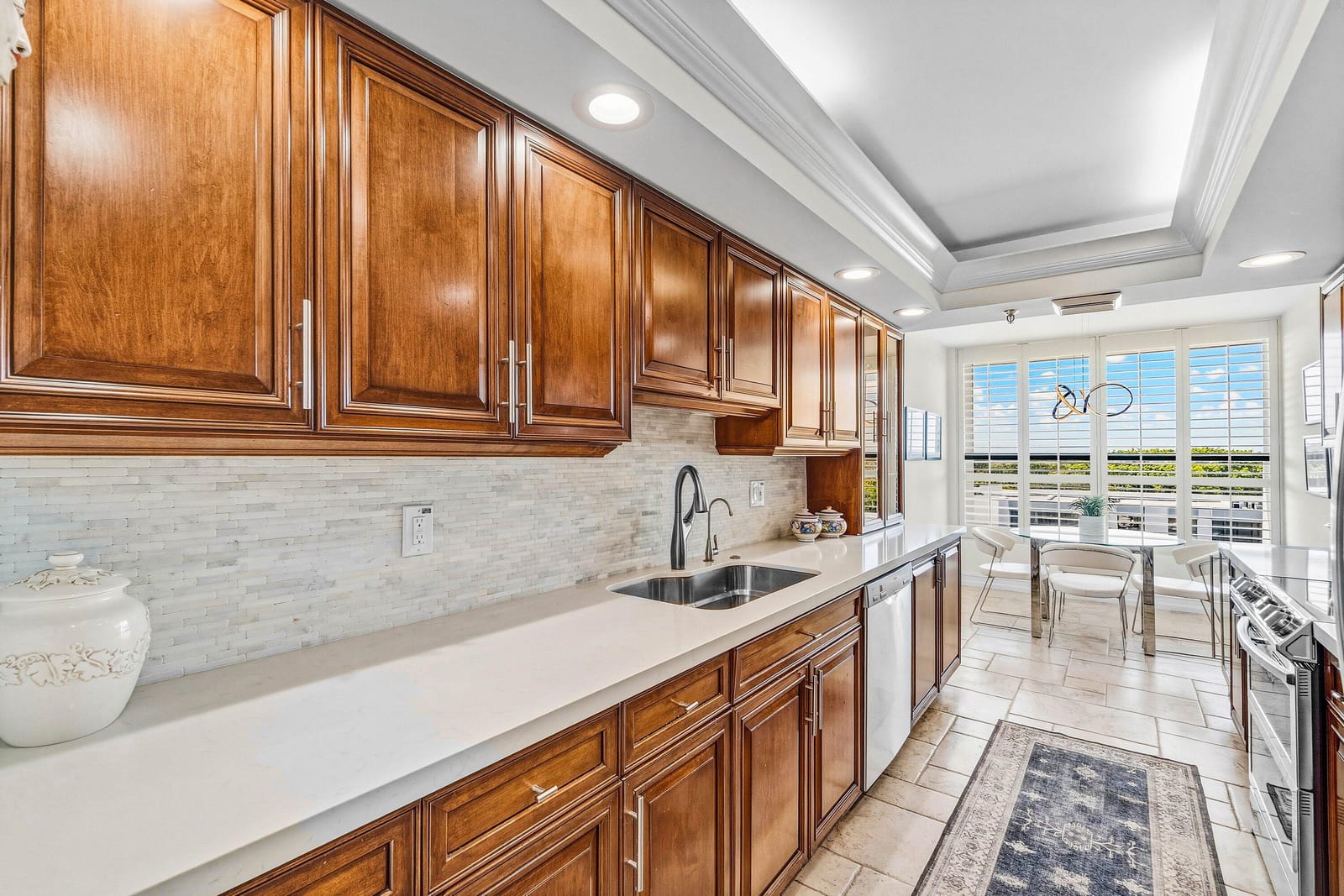 20090 Boca West Drive 381 — photo 2