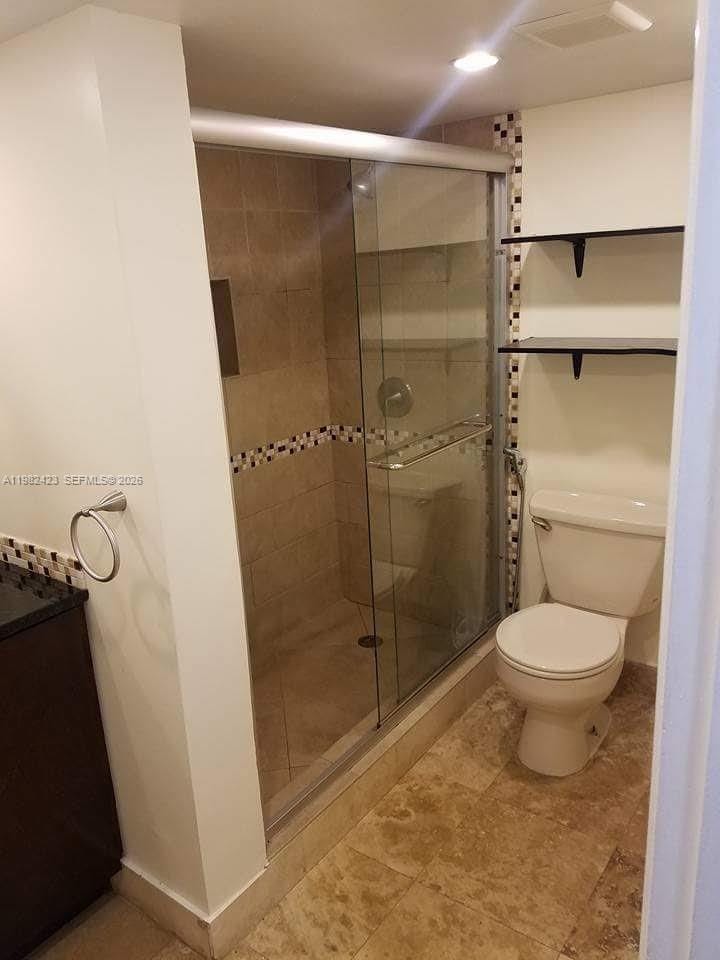 9682 Fontainebleau Boulevard 202 — photo 9