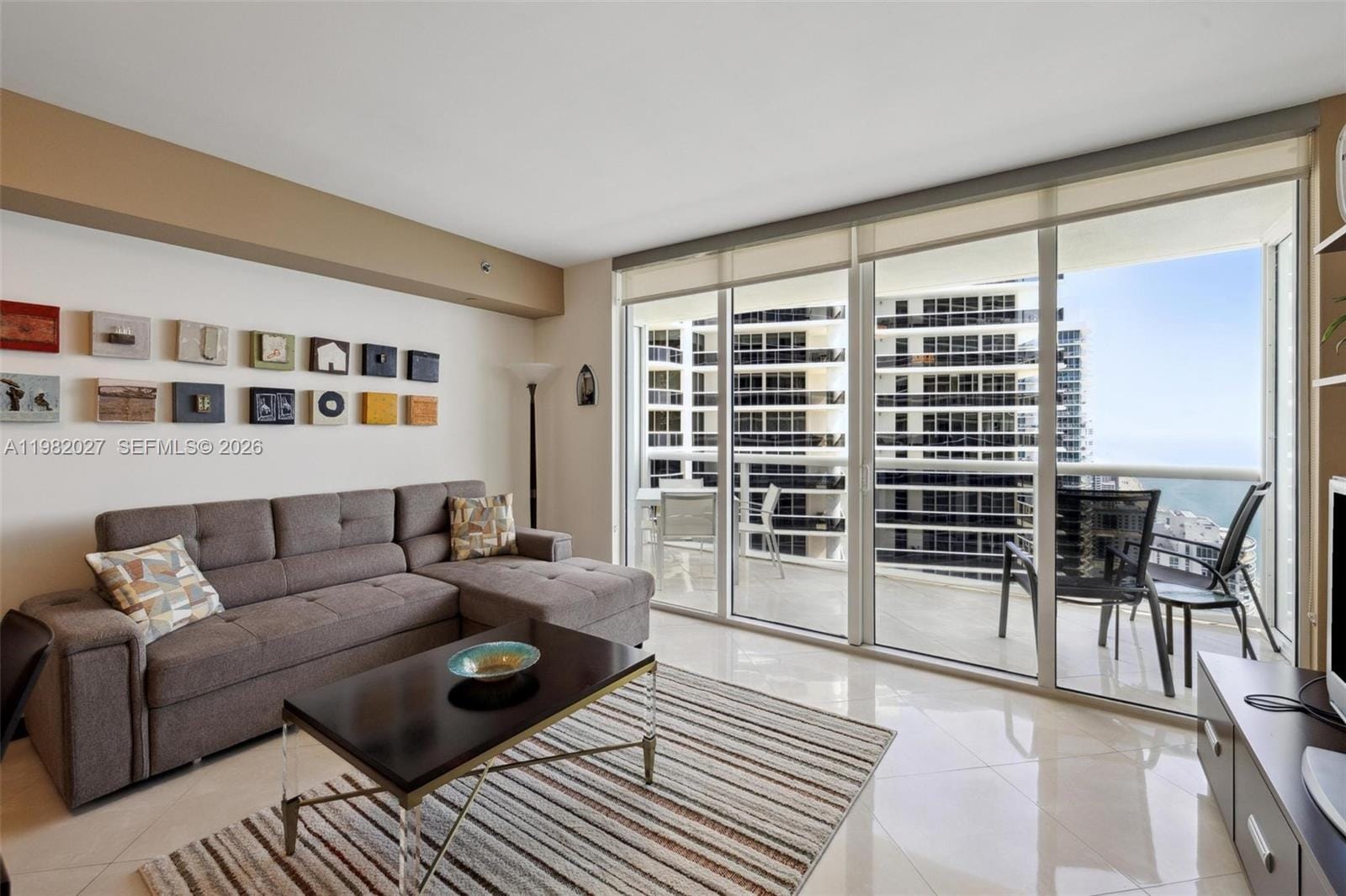 1830 S Ocean Drive 3909 — photo 2