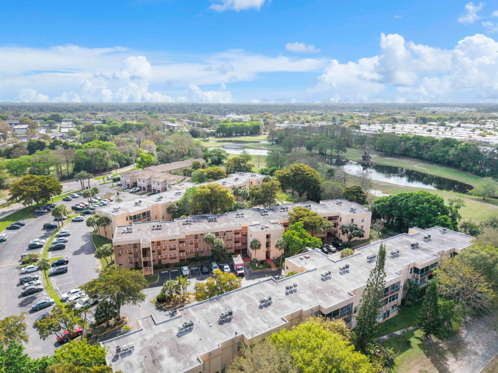 8390 Lagos De Campo Boulevard, Tamarac, FL 33321 photo 29