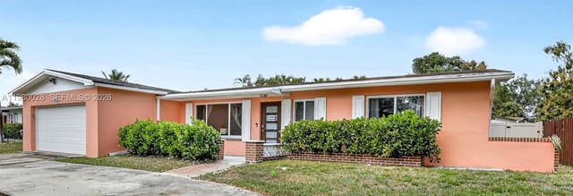 11501 NW 15th Street, Pembroke Pines, FL 33026