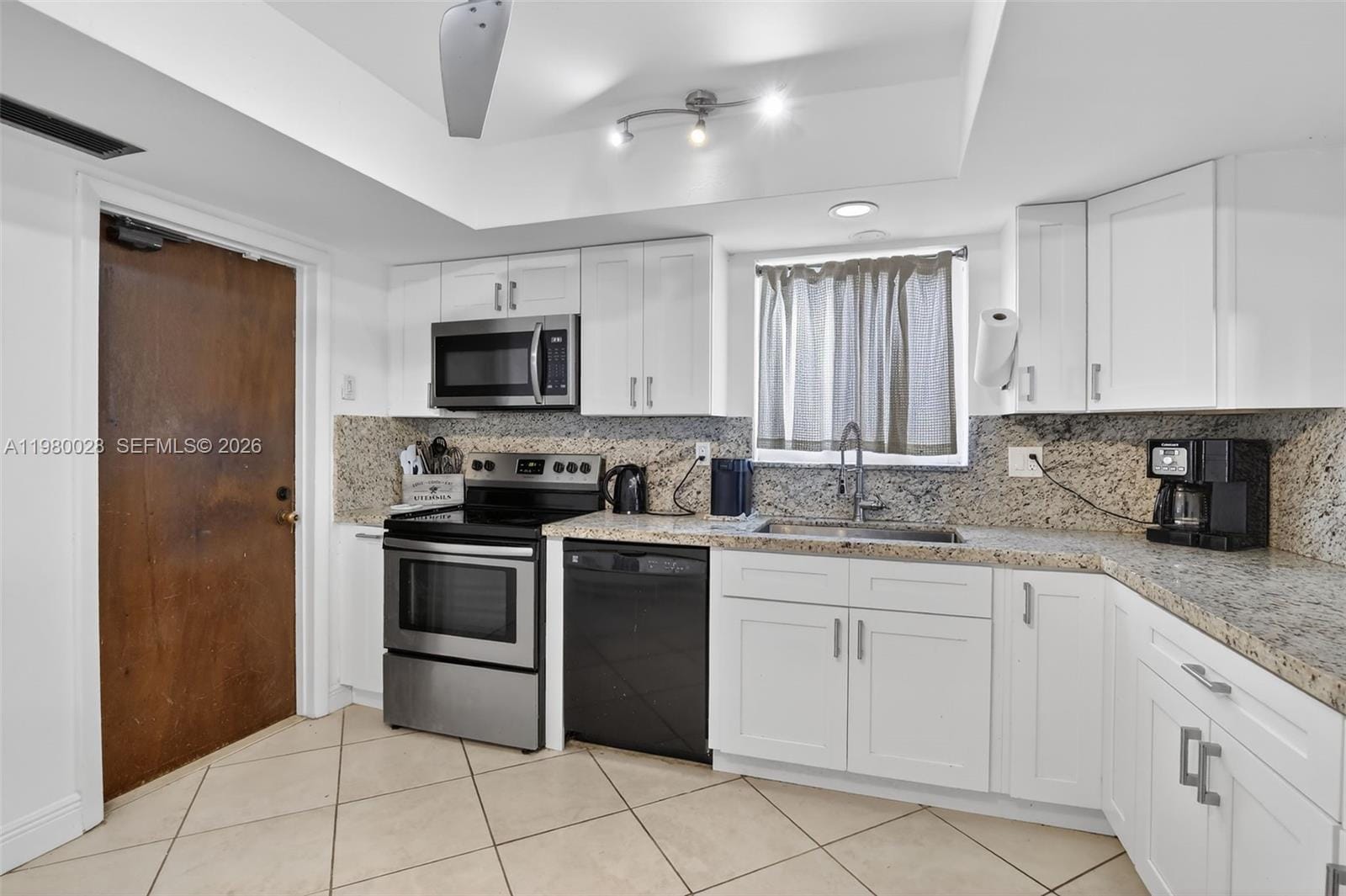 11501 NW 15th Street, Pembroke Pines, FL 33026 photo 17
